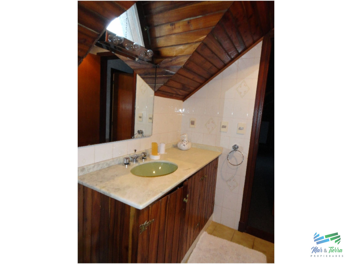 Casa ID.1708 - Vendo casa 5 dormitorios con piscina en San Rafael, Punta del Este