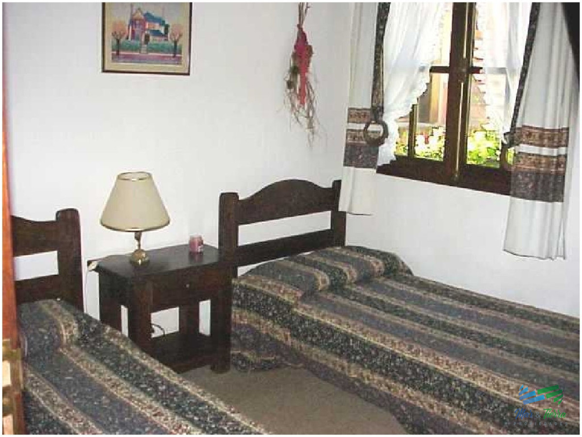 Casa ID.1709 - Vendo casa 6 dormitorios con piscina y gran parque en Rincón del Indio, Punta del Este