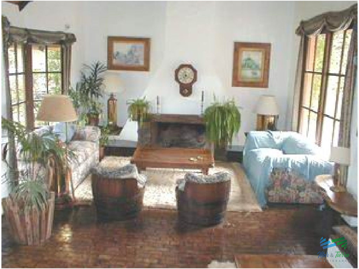 Casa ID.1709 - Vendo casa 6 dormitorios con piscina y gran parque en Rincón del Indio, Punta del Este