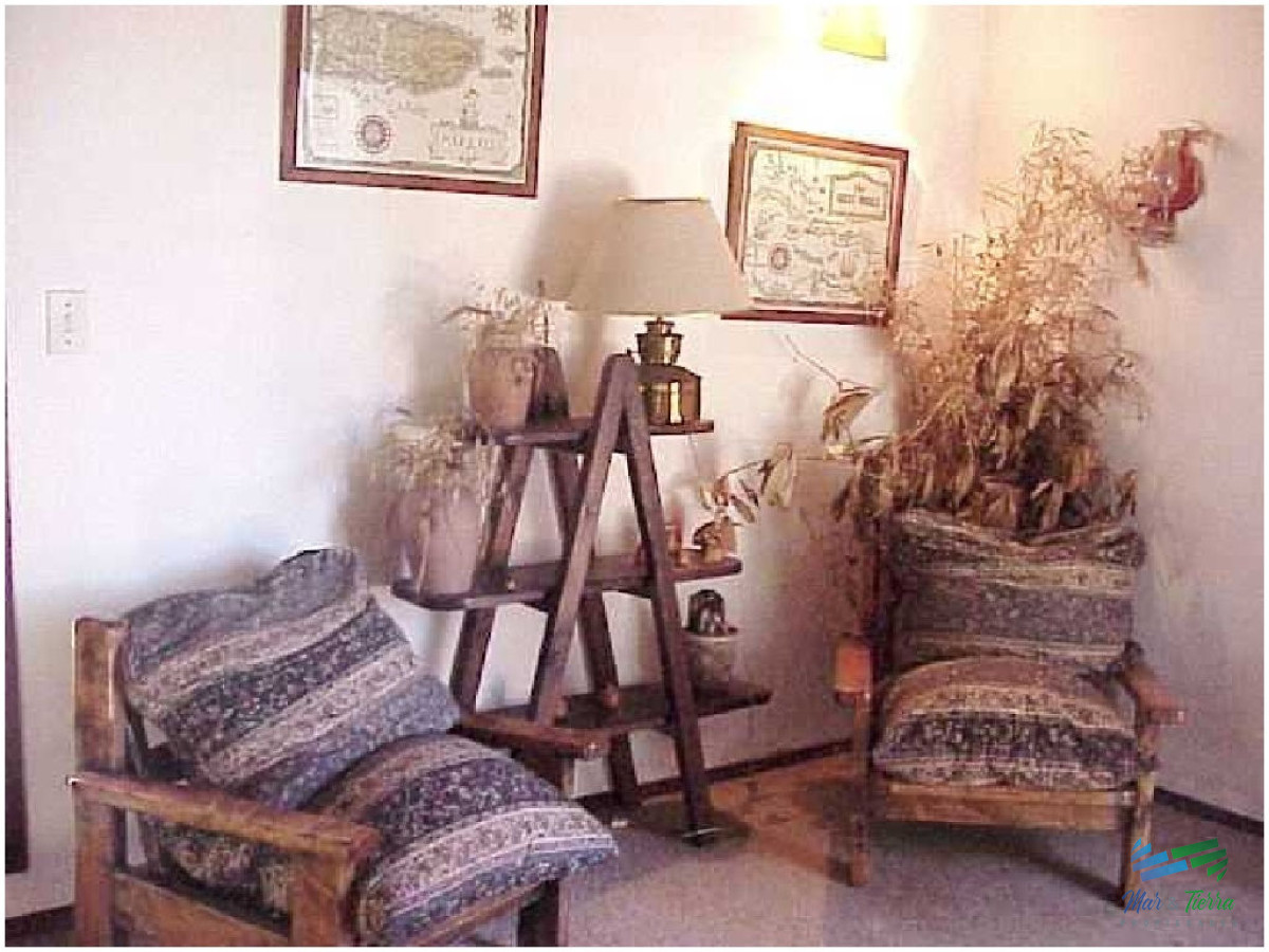 Casa ID.1709 - Vendo casa 6 dormitorios con piscina y gran parque en Rincón del Indio, Punta del Este