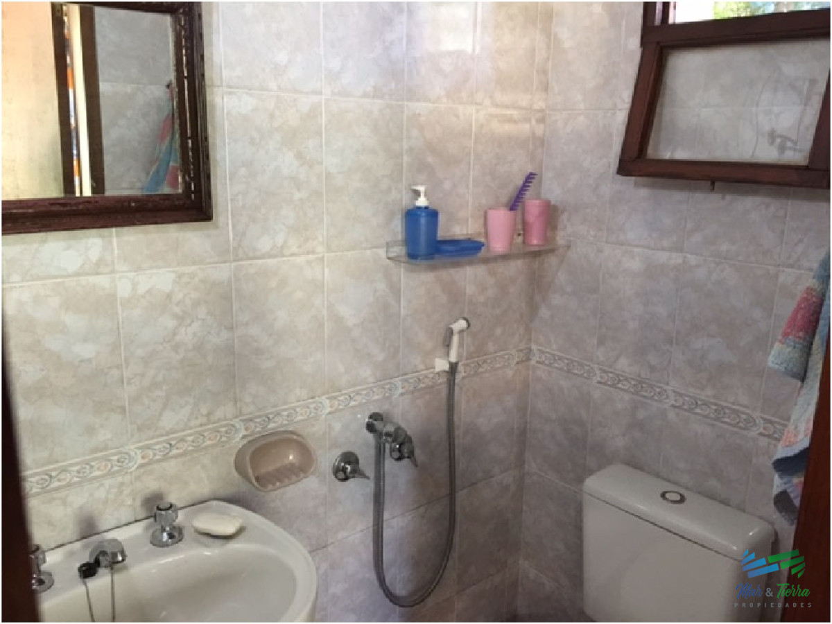 Casa ID.1729 - Casa en venta. Totalmente reciclada, bien equipada. Ambientes amplios. Punta del este.