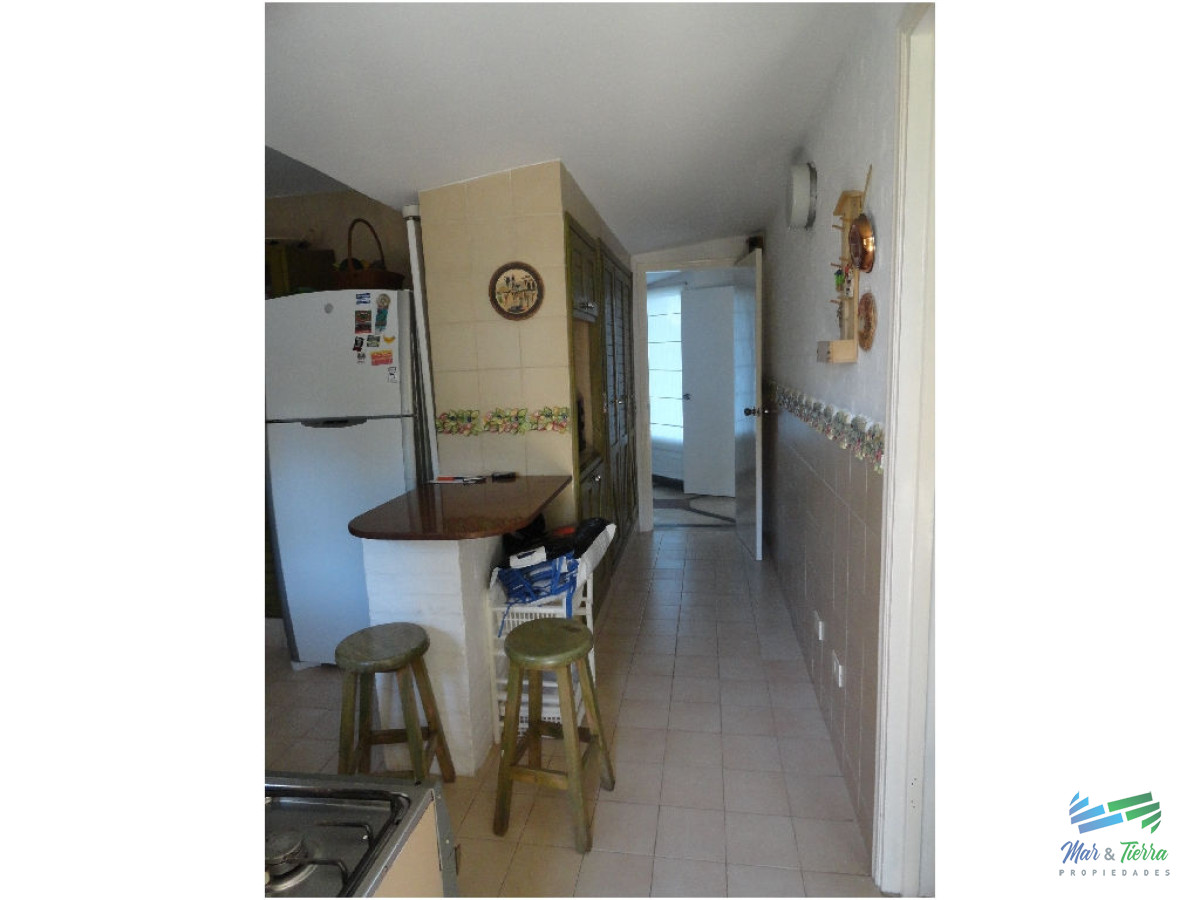 Casa ID.1733 - Casa en alquiler y venta..  Zona de playa mansa, a 50 ms del mar. Punta del Este. 
