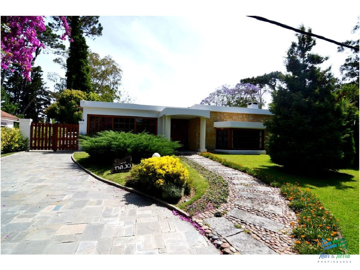 Mansa - GoPunta - Portal Inmobiliario de Punta del Este - Maldonado