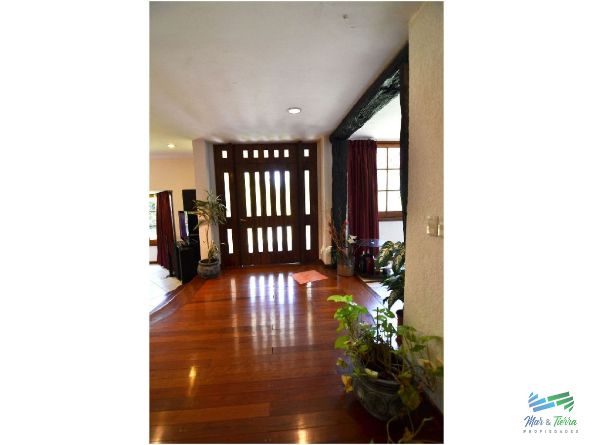 Casa ID.1565 - En venta y  alquiler de temporada... Espectacular casa en paradas de la mansa!