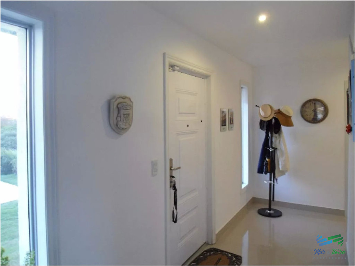 Casa ID.1842 - Casa en venta, zona de Laguna del Sauce.  Cuenta con dos dormitorios. 