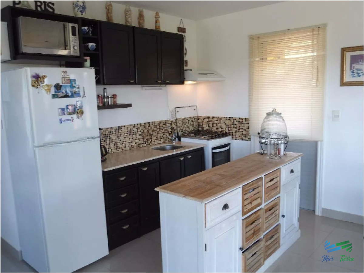 Casa ID.1842 - Casa en venta, zona de Laguna del Sauce.  Cuenta con dos dormitorios. 