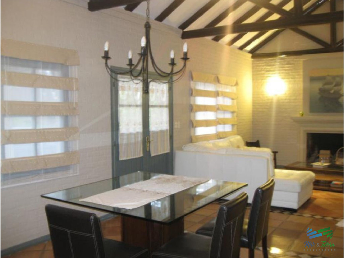 Casa ID.1920 - Casa de 3 dormitorios en alquiler y venta en Rincon del Indio.