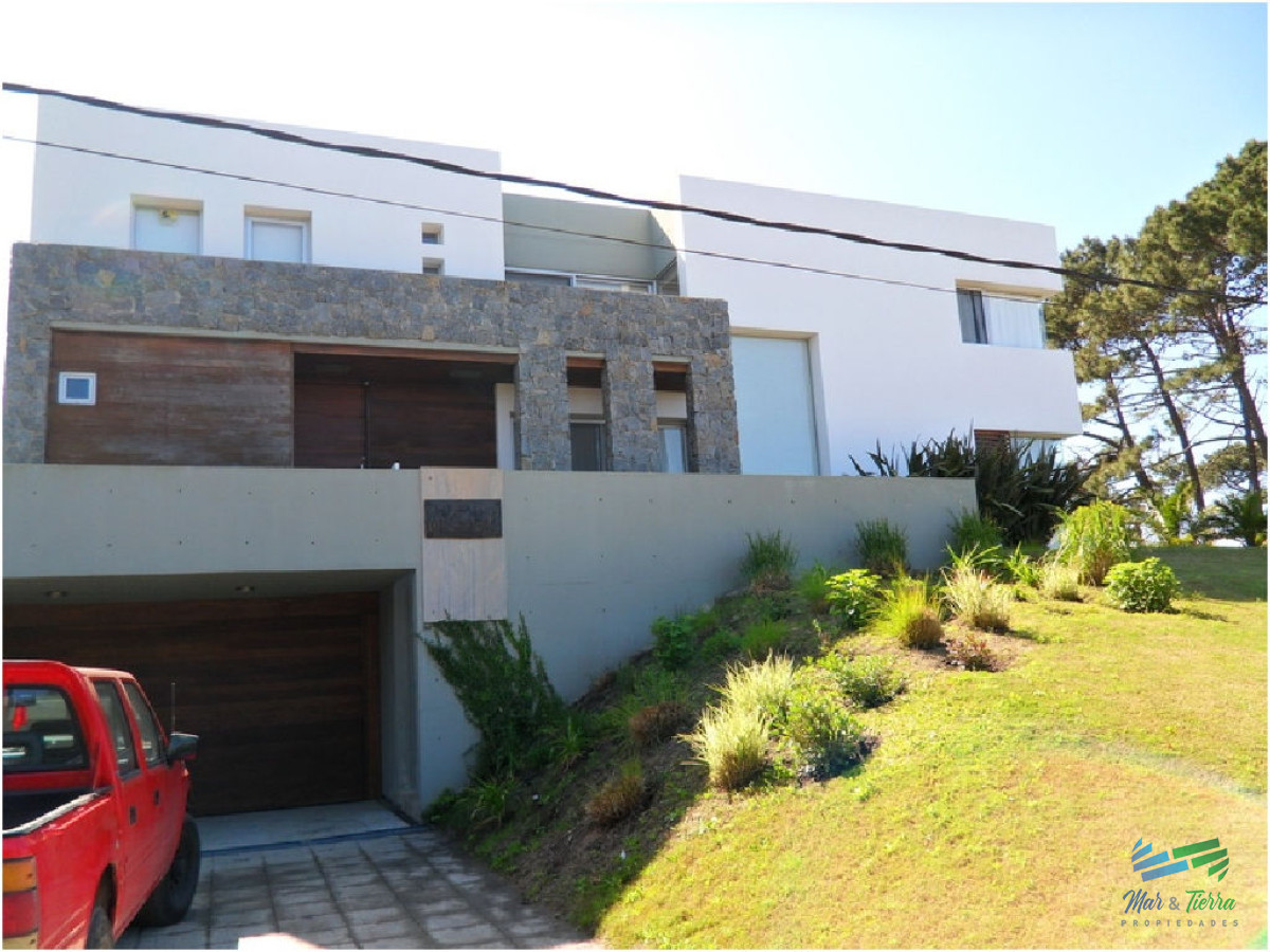 Casa ID.1546 - IMPERDIBLE OPORTUNIDAD EN VENTA Y ALQUILER!!! 
