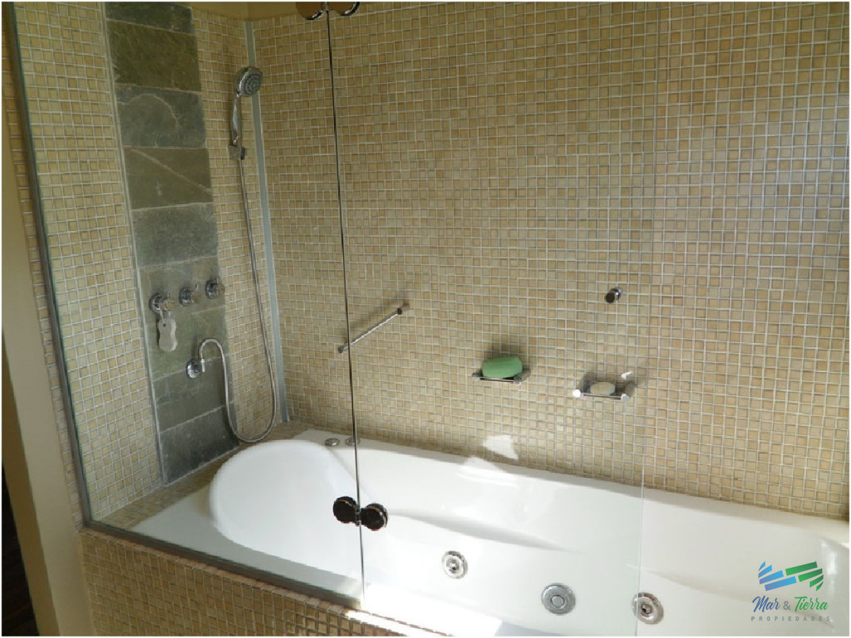 Casa ID.1546 - IMPERDIBLE OPORTUNIDAD EN VENTA Y ALQUILER!!! 
