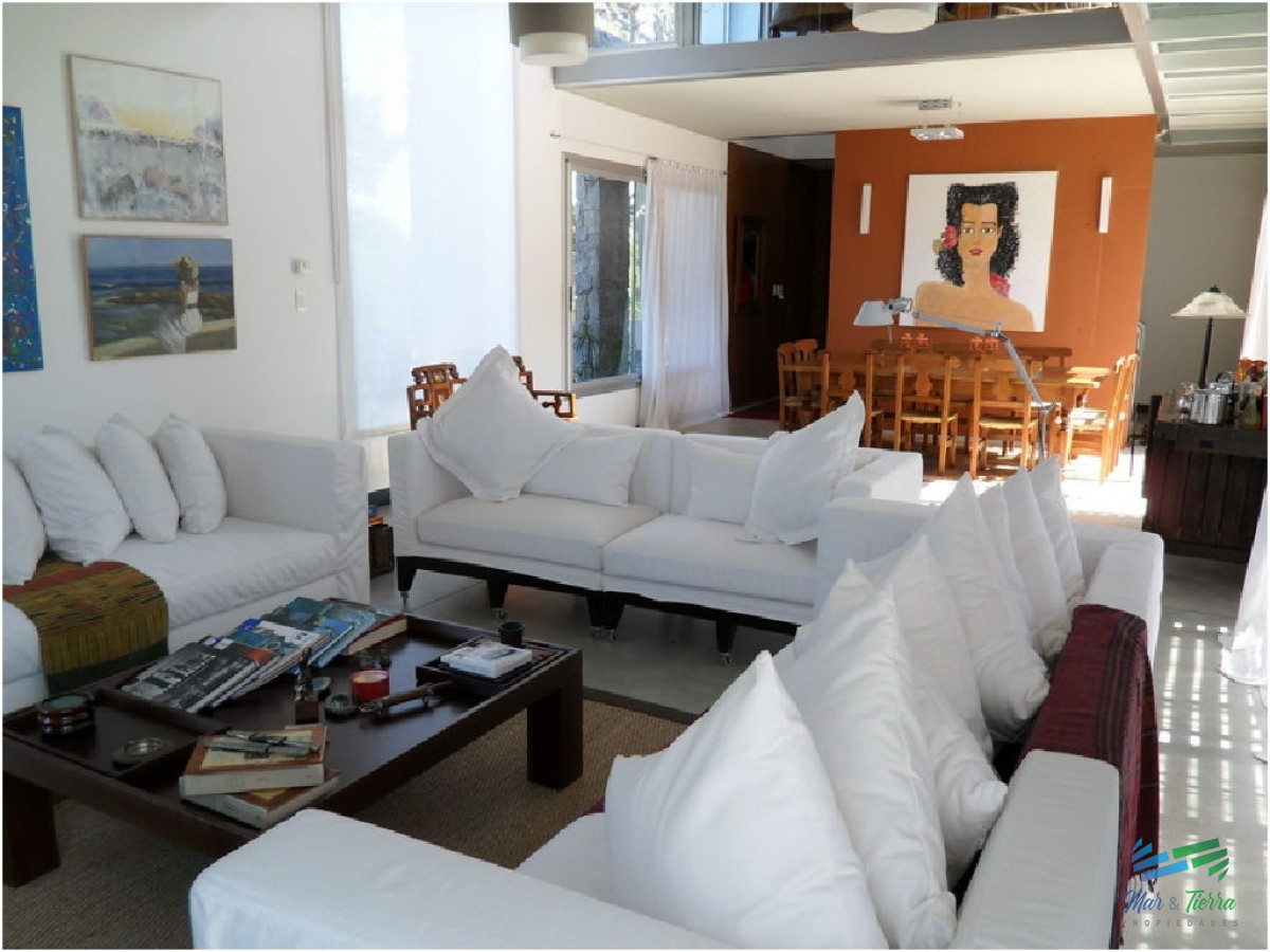 Casa ID.1546 - IMPERDIBLE OPORTUNIDAD EN VENTA Y ALQUILER!!! 