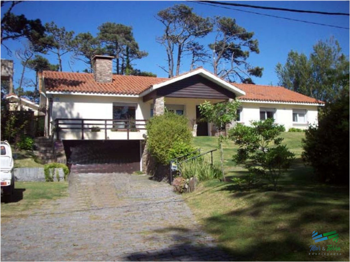 Casa ID.1955 - Imperdible oportunidad en venta... San Rafael- Punta del Este