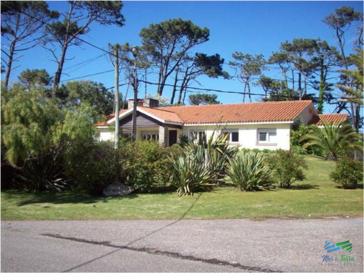 Casa ID.1955 - Imperdible oportunidad en venta... San Rafael- Punta del Este