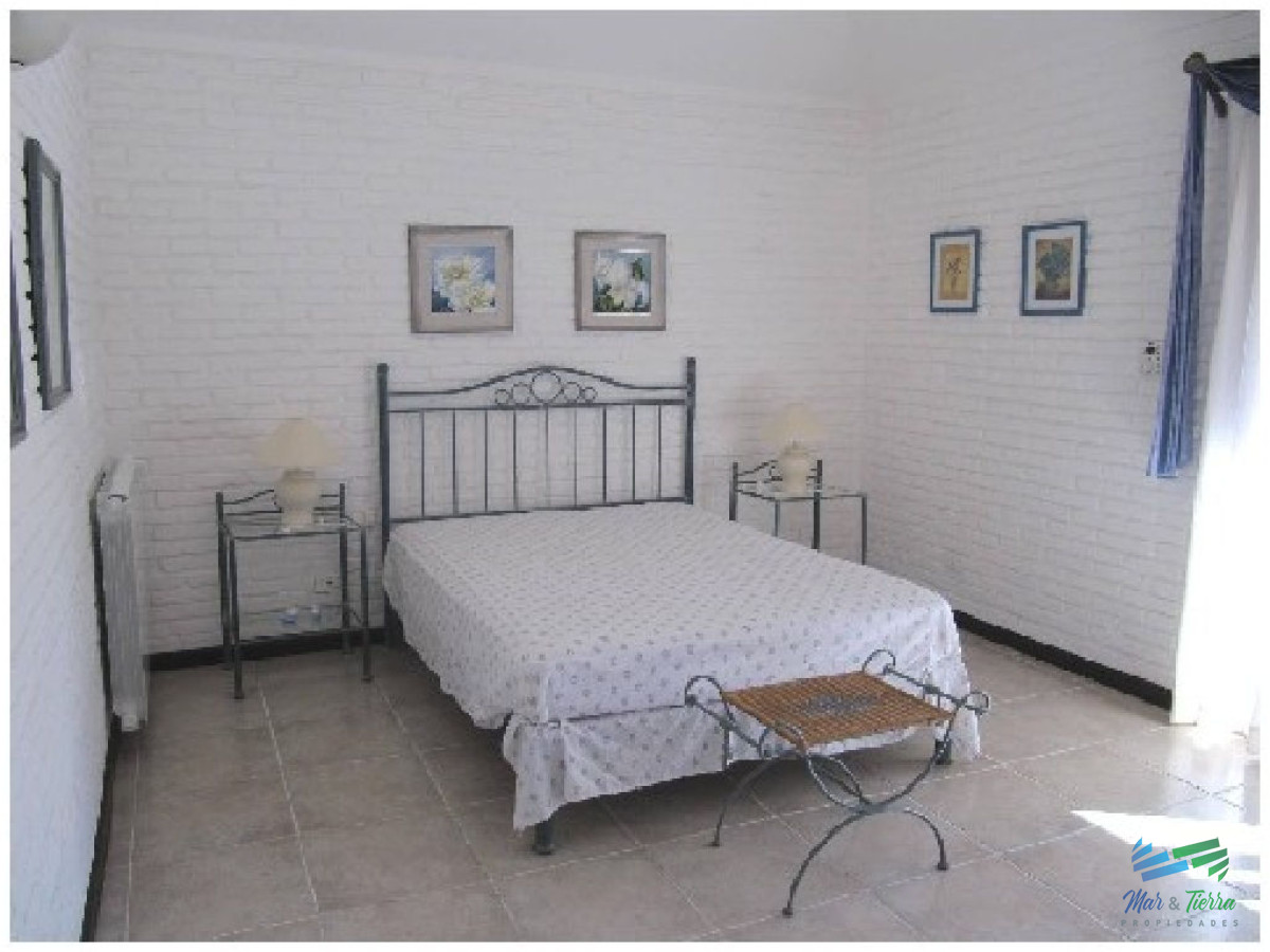 Casa ID.1592 - Casa en Lugano, 4 dormitorios *