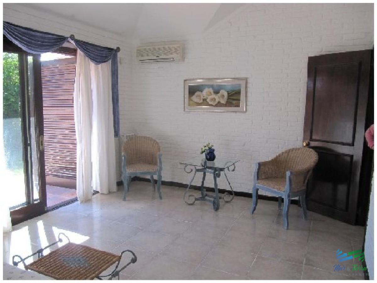 Casa ID.1592 - Casa en Lugano, 4 dormitorios *