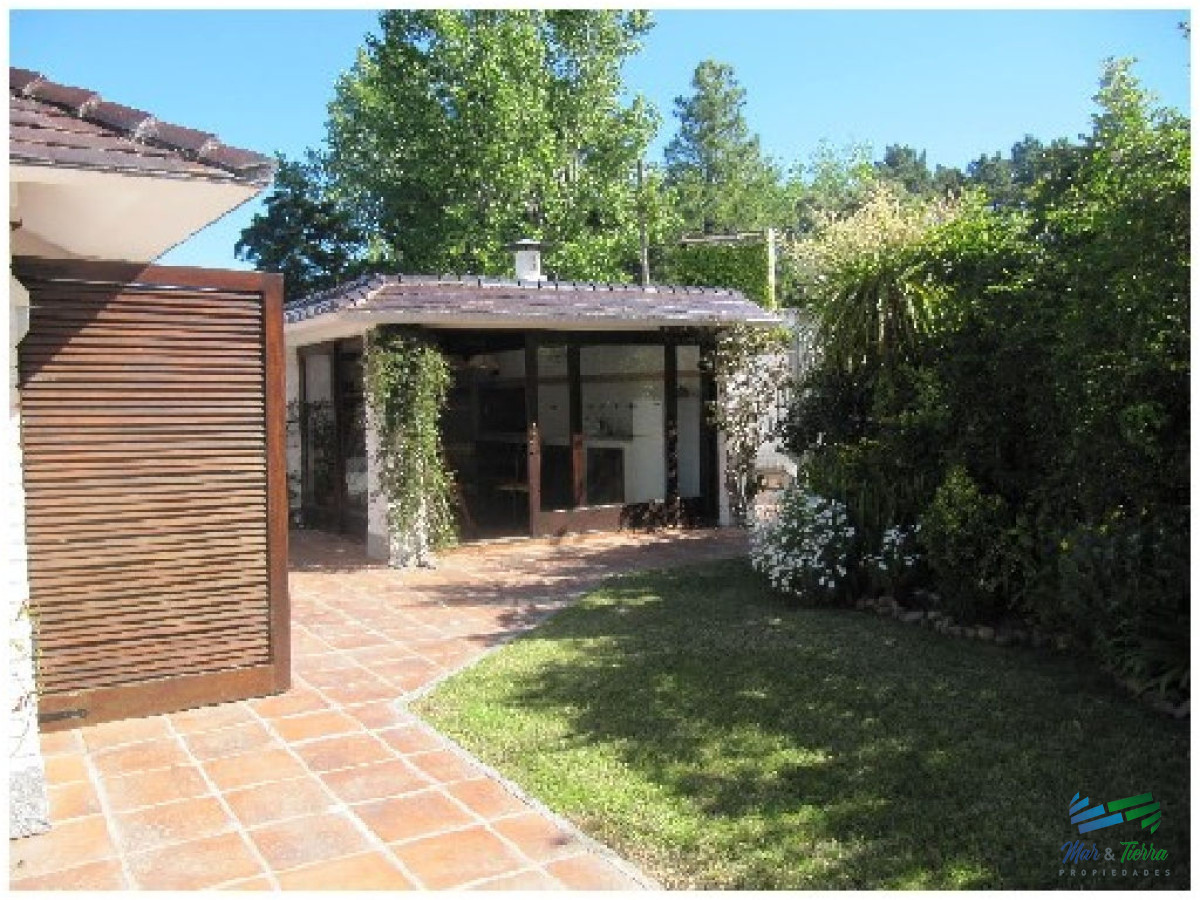 Casa ID.1592 - Casa en Lugano, 4 dormitorios *