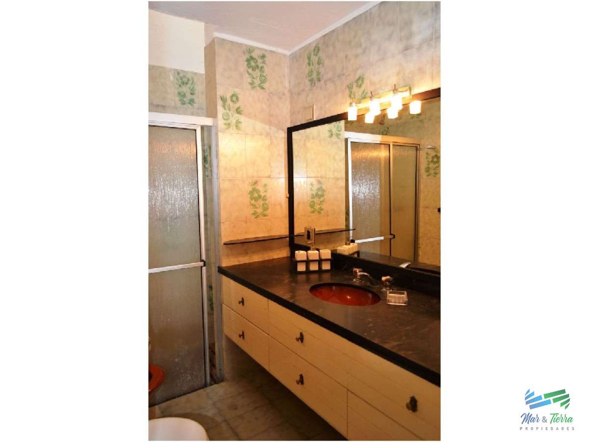 Casa ID.1615 - Casa en venta. Zona Cantegril. Punta del este.