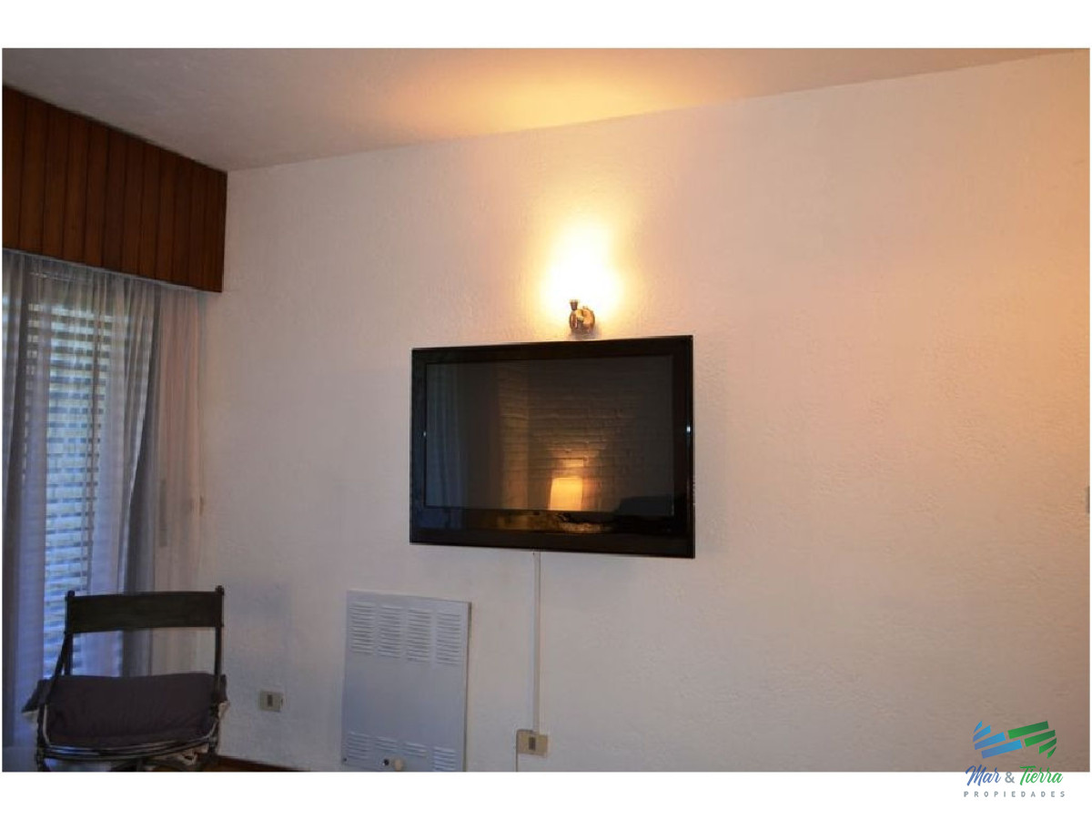 Casa ID.1615 - Casa en venta. Zona Cantegril. Punta del este.