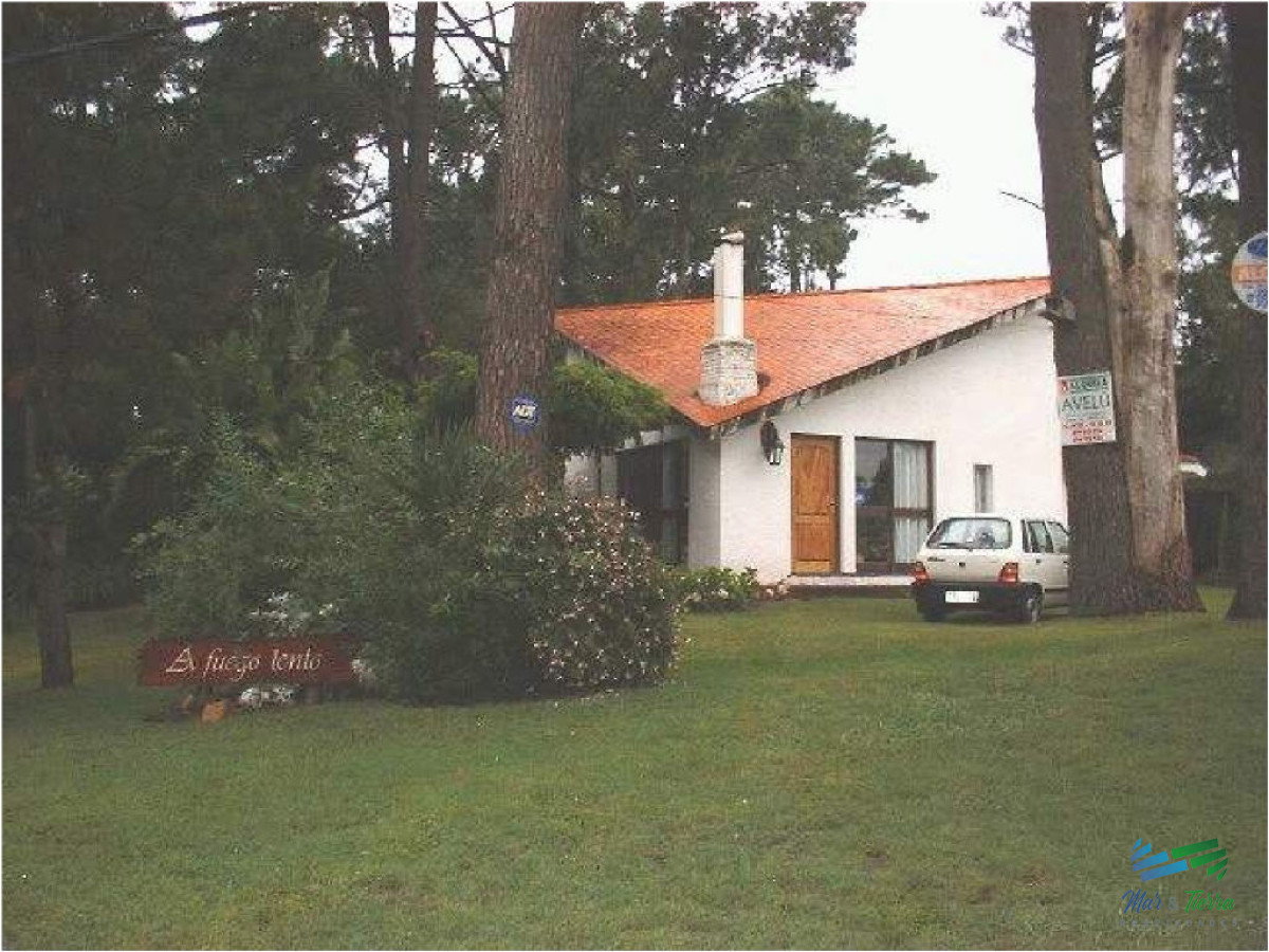Casa ID.1626 - Casa en Pinares, 2 dormitorios *
