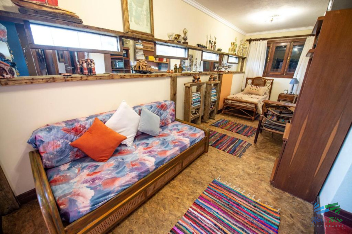 Casa ID.3975 - Venta de casa de 6 dormitorios en Playa Mansa Punta del Este Piedras del Chileno Punta Ballena 