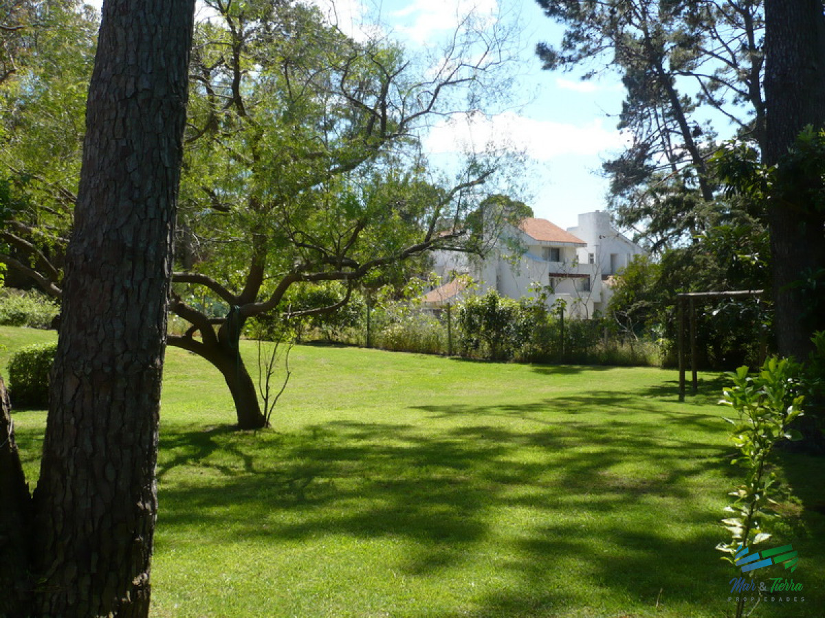 Casa ID.1560 - Vendo casa 3 dormitorios con piscina en Rincón del Indio, Punta del Este.