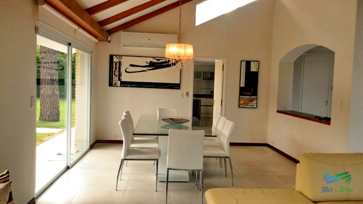 Casa ID.3071 - Alquiler temporada 2026, excelente casa 4 dormitorios en la mansa, Punta del Este