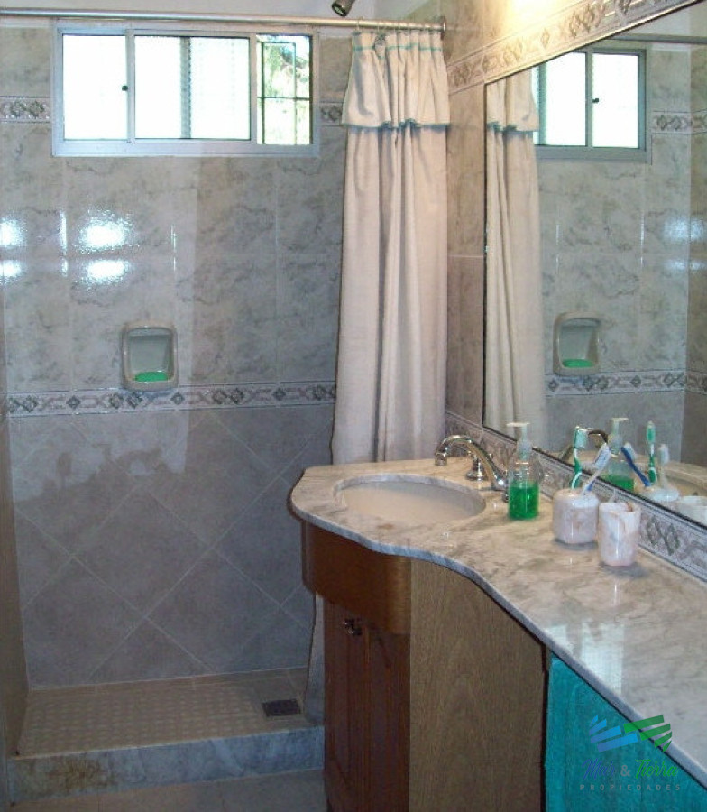 Casa ID.1698 - Venta de casa, 3 dormitorios, 4 baños en Punta del este, Maldonado