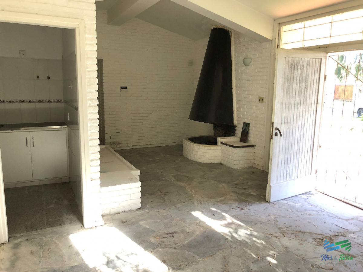 Casa ID.4373 - Venta de casa PH de 2 dormitorios en Barrio Golf, Punta del Este