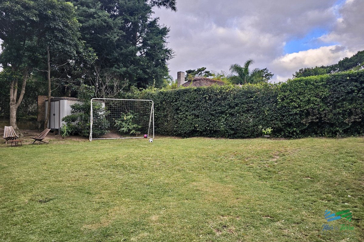 Casa ID.5118 - Venta de casa 3 y 4 dormitorios en Pinares Punta del Este playa Mansa