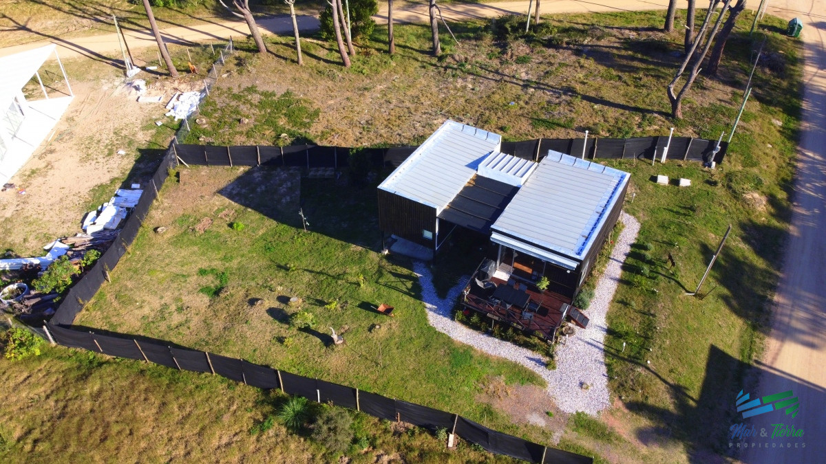 Casa ID.4412 - Venta de casa con 2 dormitorios en Piedras del Chileno Punta del Este