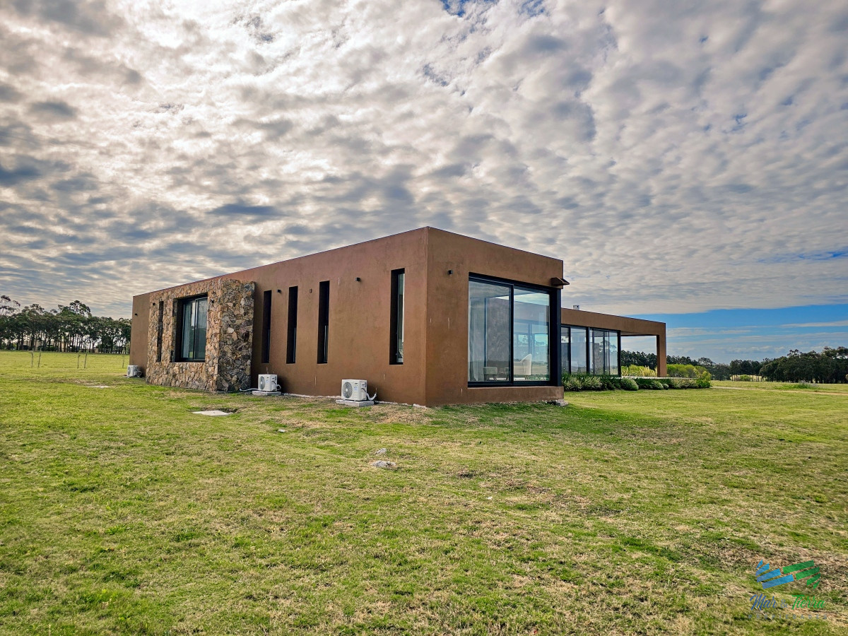 Casa ID.4266 - Venta de casa a estrenar en Laguna de los Cisnes Punta Ballena