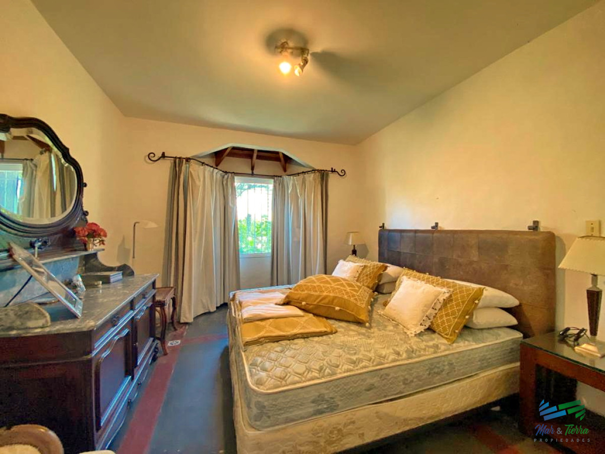 Casa ID.1675 - Venta de casa 3 dormitorios en Aidy Grill Punta del este, a pasos de playas Mansa y Brava
