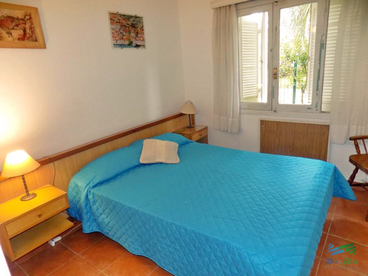 Casa ID.4447 - CASA CON PISCINA, 4 DORMITORIOS, MANSA, PUNTA DEL ESTE 