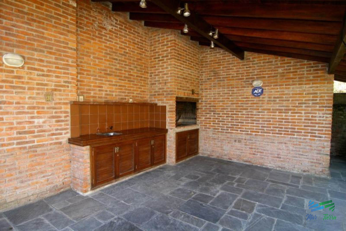 Casa ID.1701 - Casa en Mansa, 4 dormitorios *
