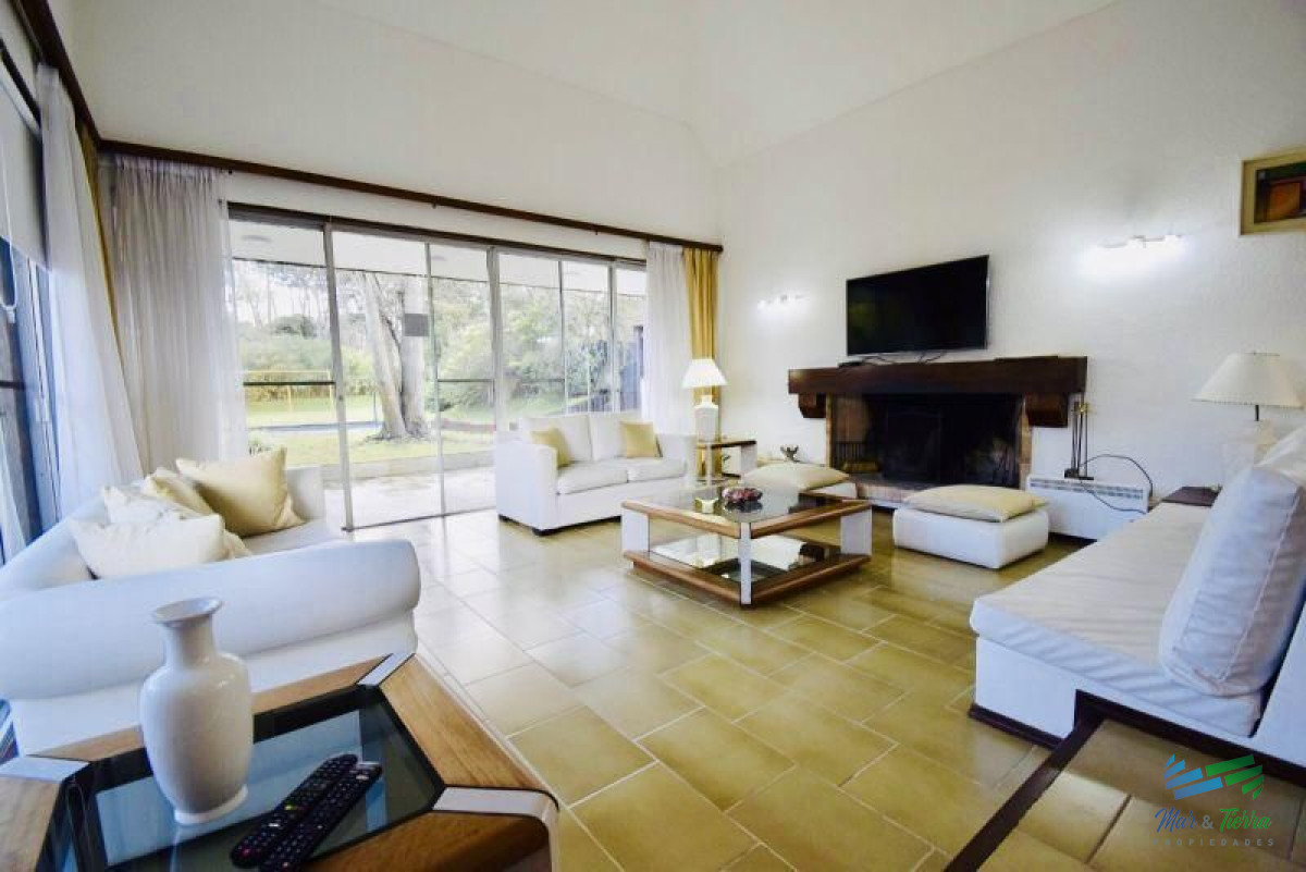 Casa ID.3094 - Oportunidad en venta