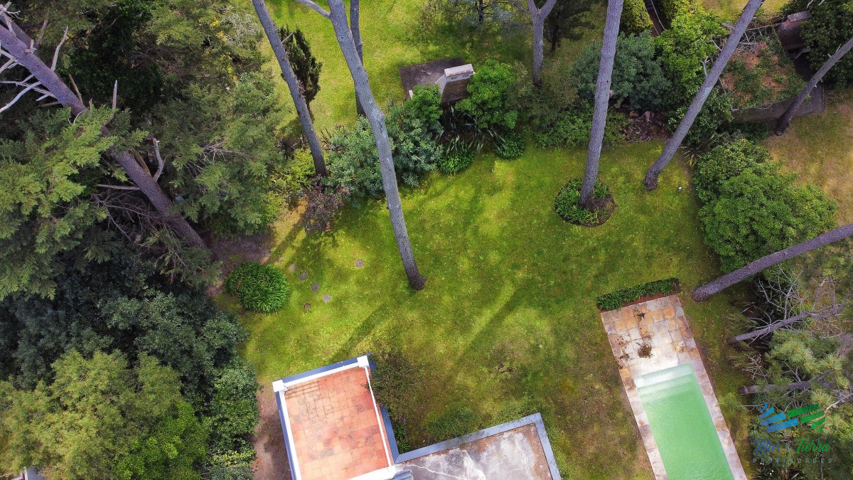 Casa ID.1675 - Venta de casa 3 dormitorios en Aidy Grill Punta del este, a pasos de playas Mansa y Brava