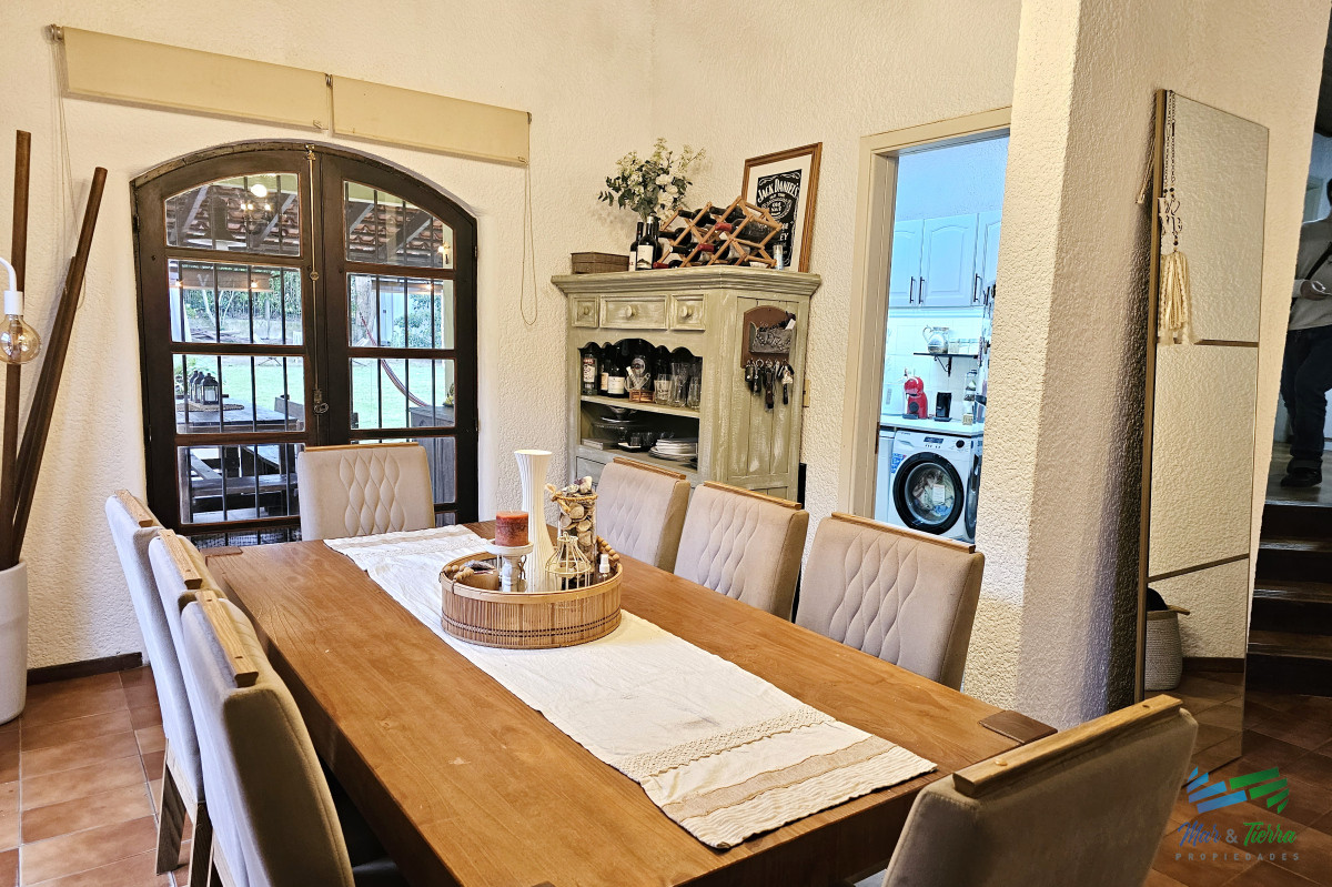 Casa ID.5118 - Venta de casa 3 y 4 dormitorios en Pinares Punta del Este playa Mansa