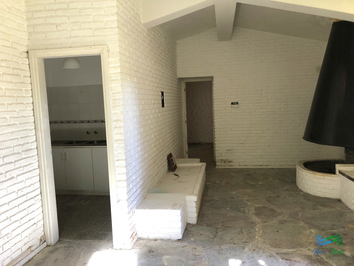 Casa ID.4373 - Venta de casa PH de 2 dormitorios en Barrio Golf, Punta del Este