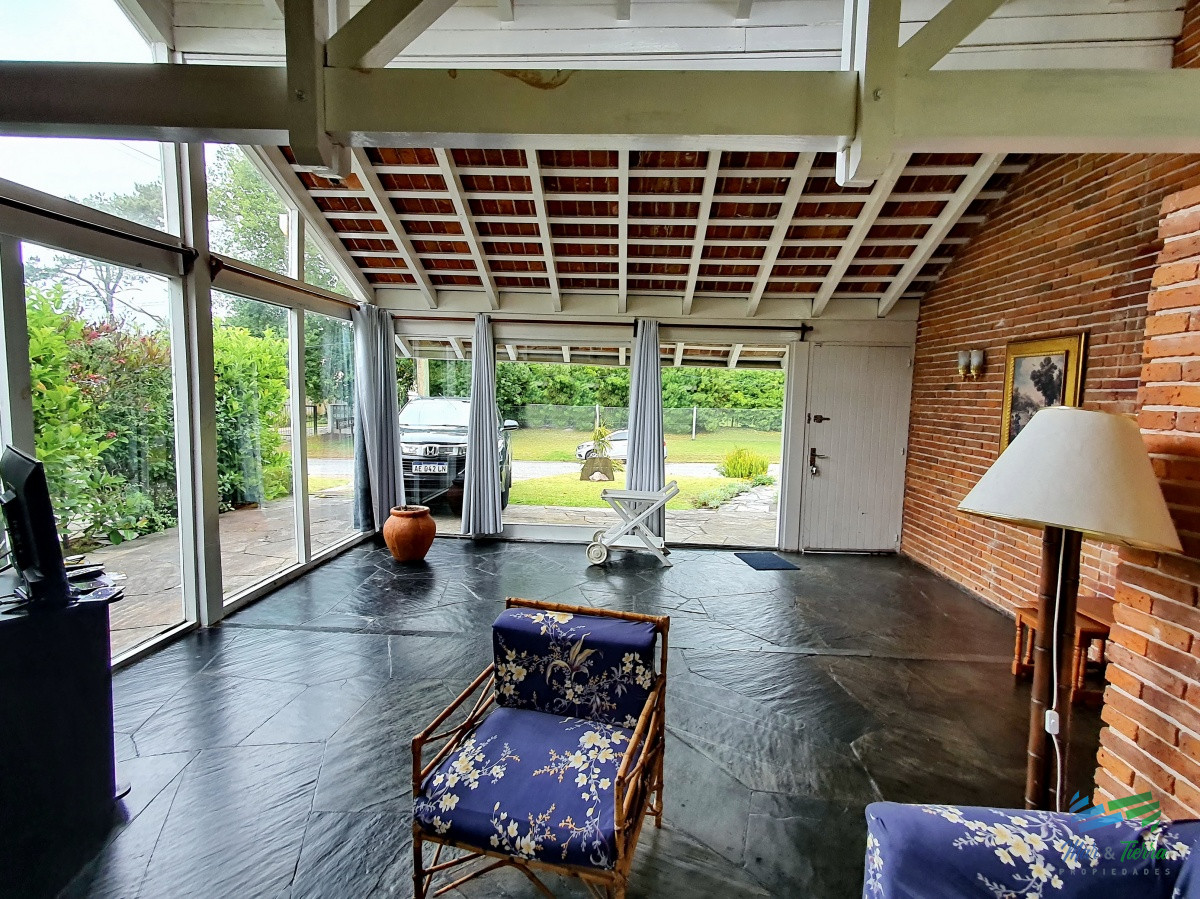 Casa ID.2919 - Vendo casa 4 dormitorios en San Rafael, Punta del Este