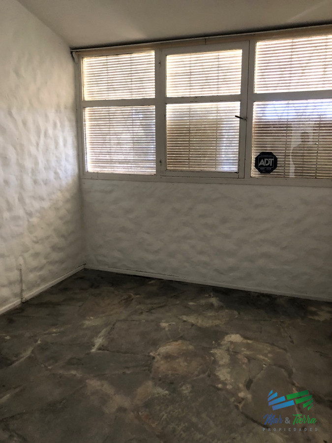 Casa ID.4373 - Venta de casa PH de 2 dormitorios en Barrio Golf, Punta del Este