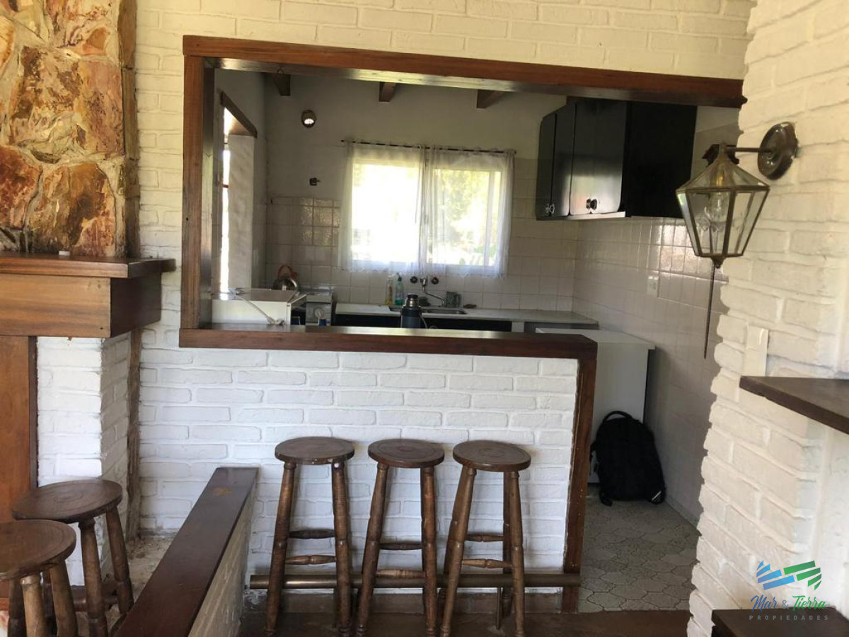 Casa ID.3264 - En venta.. casa en uno de los barrios más lindos para vivir todo el año.. a 100 ms del mar.