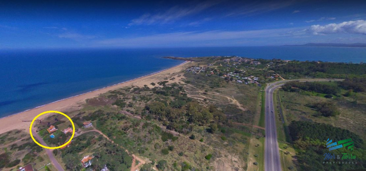 Casa ID.3975 - Venta de casa de 6 dormitorios en Playa Mansa Punta del Este Piedras del Chileno Punta Ballena 