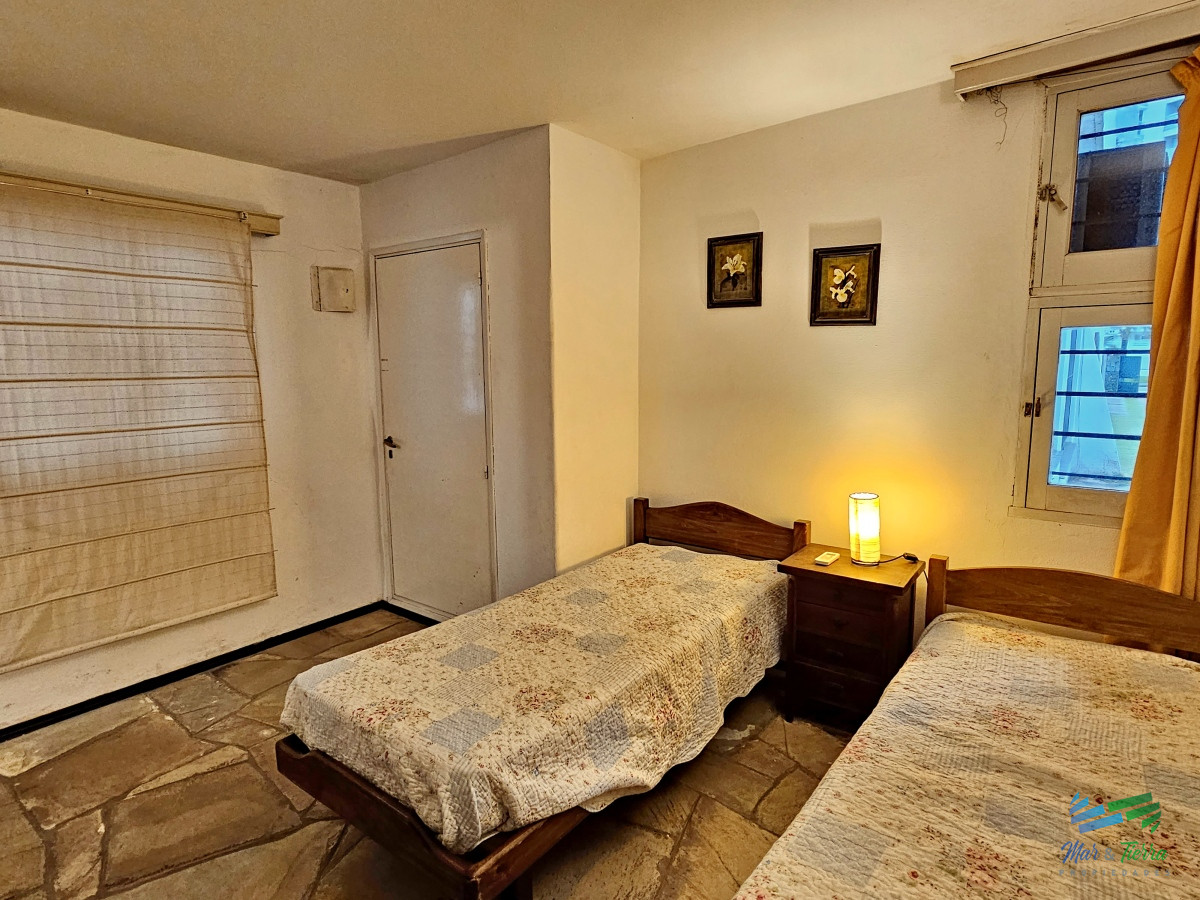 Casa ID.1712 - Casa en venta. A dos cuadras del mar!