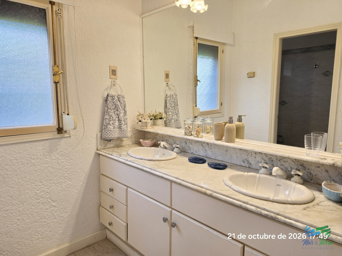 Casa ID.1672 - ALQUILO CASA CON PISCINA EN SAN RAFAEL, PUNTA DEL ESTE 