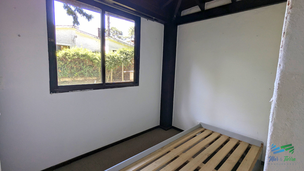 Casa ID.4518 - Venta de casa 3 dormitorios en barrio cantegril Punta del este, Maldonado, cerca de playa Mansa