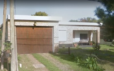 Casa en venta de 3 dormitorios, reciclada, en Las Delicias.
