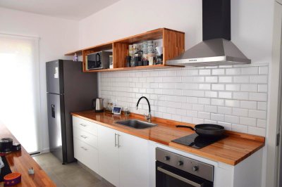 En Venta casa de 2 dormitorios en Parque Burnett, Punta del este