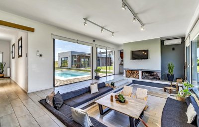 CASA EN VENTA, BARRIO PRIVADO EL QUIJOTE, PUNTA DEL ESTE. 