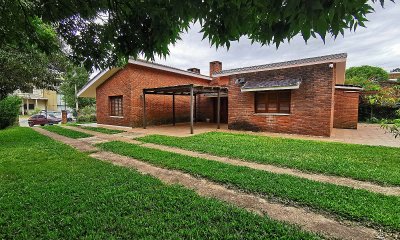 Venta de casa zona Avenida Cordoba Punta del este Maldonado