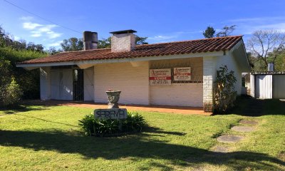 Venta de casa PH de 2 dormitorios en Barrio Golf, Punta del Este