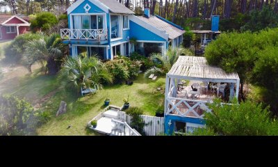 Venta de casa en Ocean Park, terreno alto, con vista franca al mar